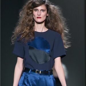 Marc By Marc Jacobs Navy and Black Yin & Yang Blouse. Size 2.